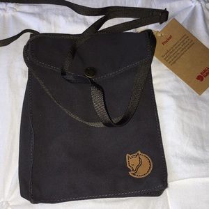 Fjallraven mini purse brand new